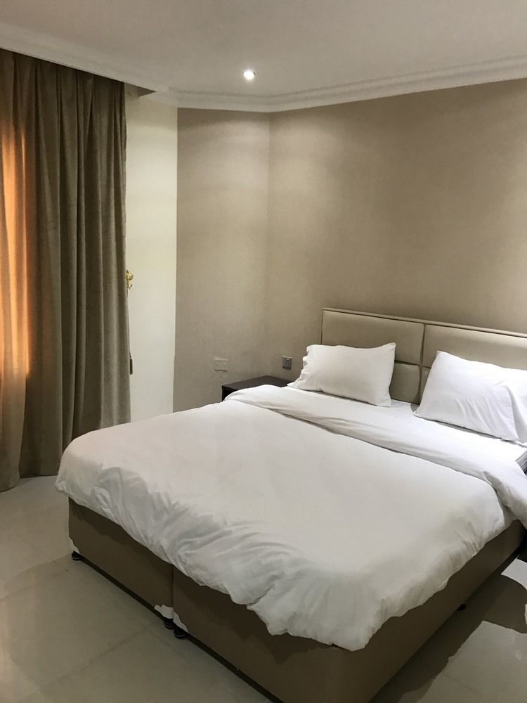 الكويت Al Muhanna Plaza Salmiya Old Souk المظهر الخارجي الصورة